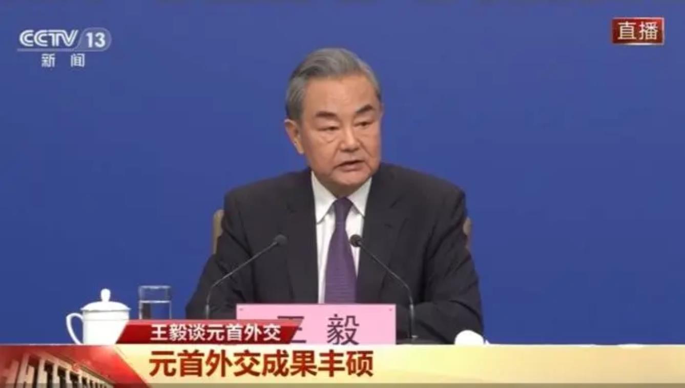 王毅：乌克兰危机本可避免，各方应当吸取教训